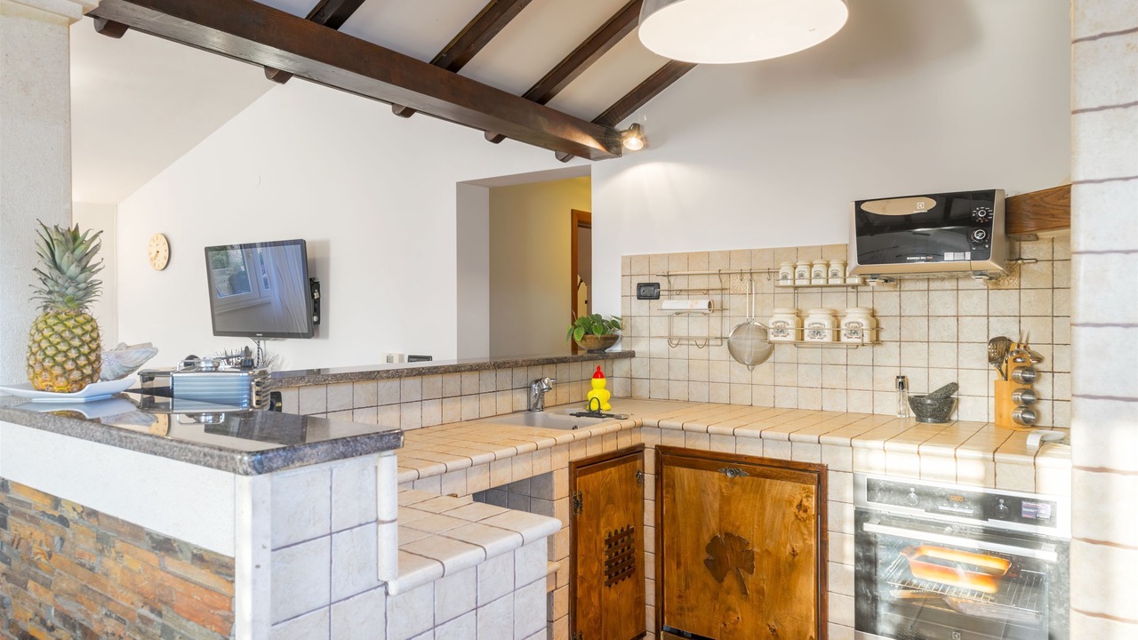 Photo of Kitchen in Okrug Donji