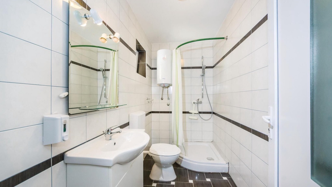 Photo of Bathroom in Pakostane