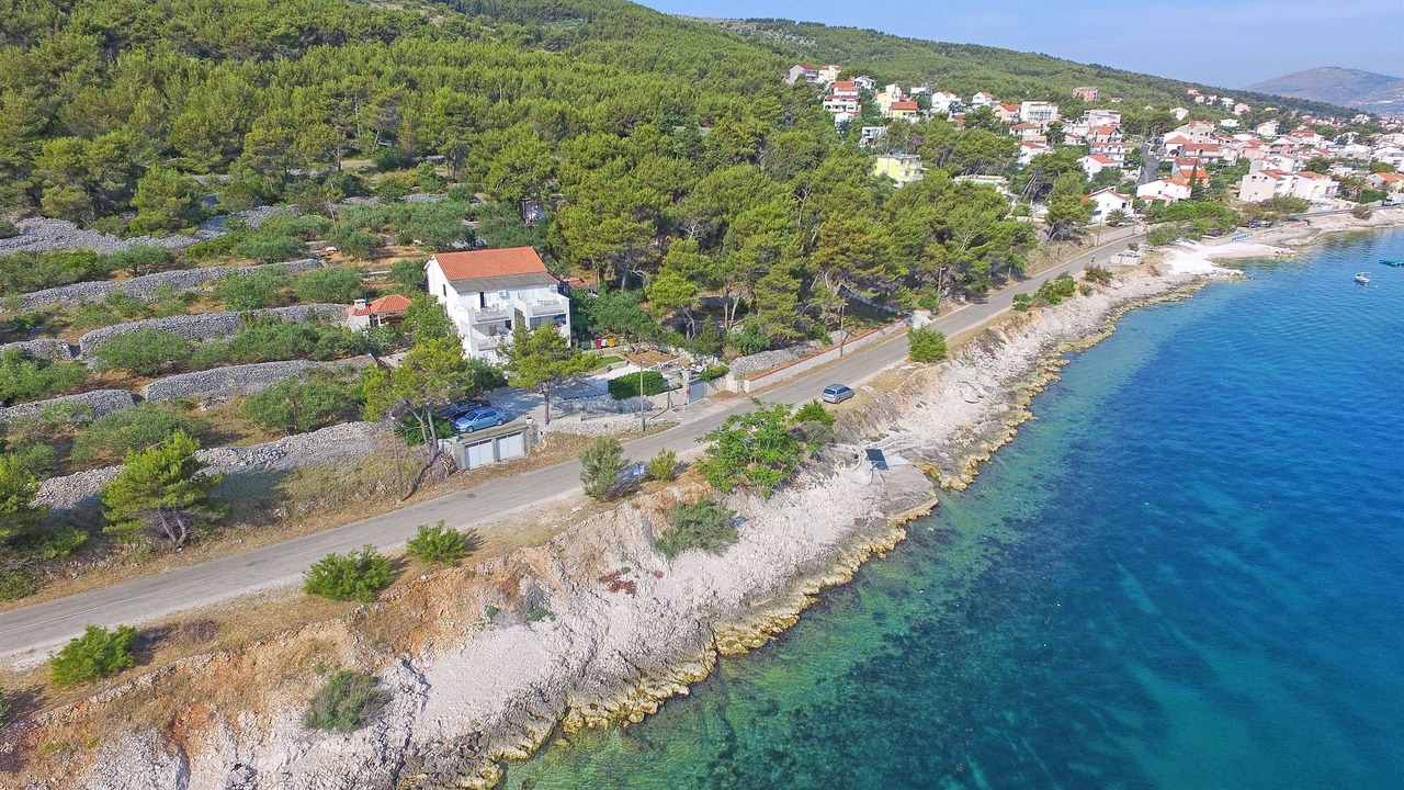 Photo of Outdoor in Slatine