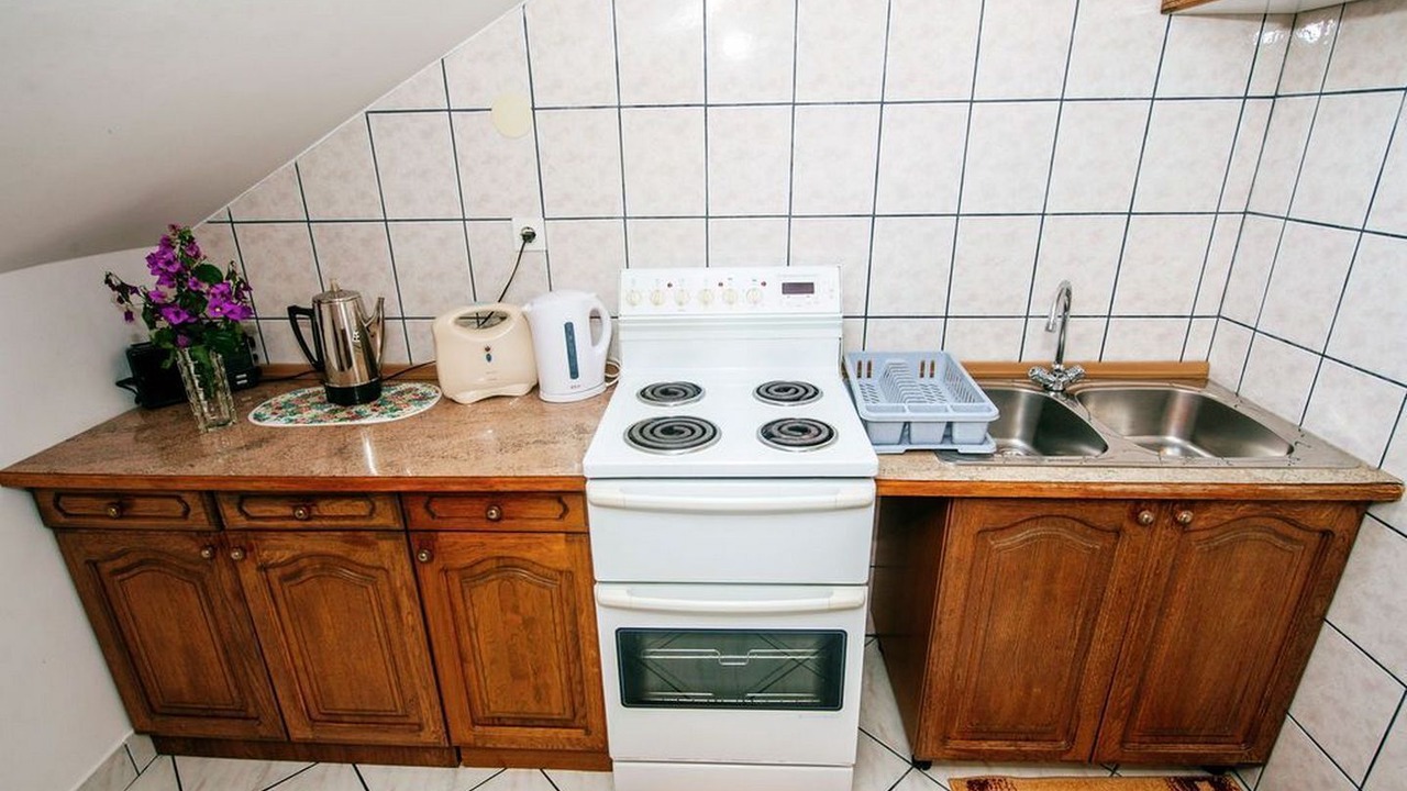 Photo of Kitchen in Petrcane