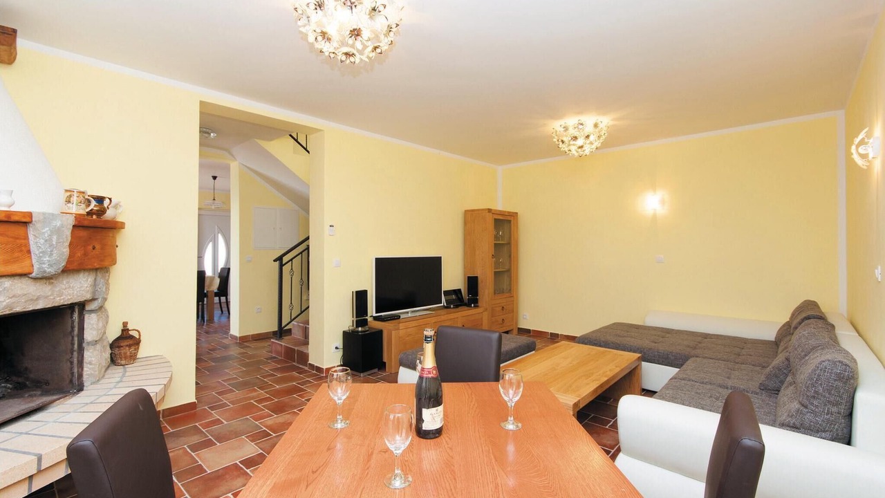 Photo of Bedroom in Supetarska Draga