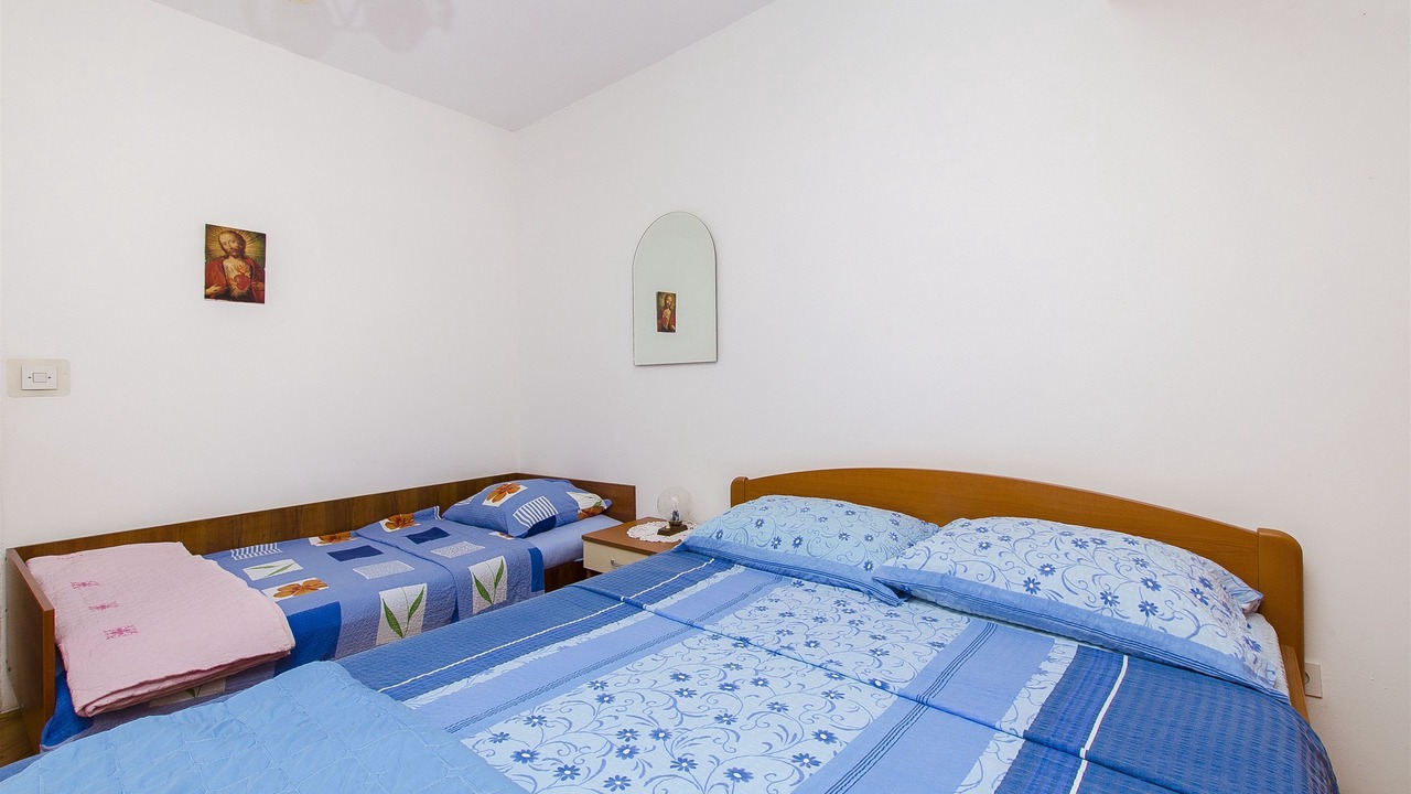 Photo of Bedroom in Brodarica