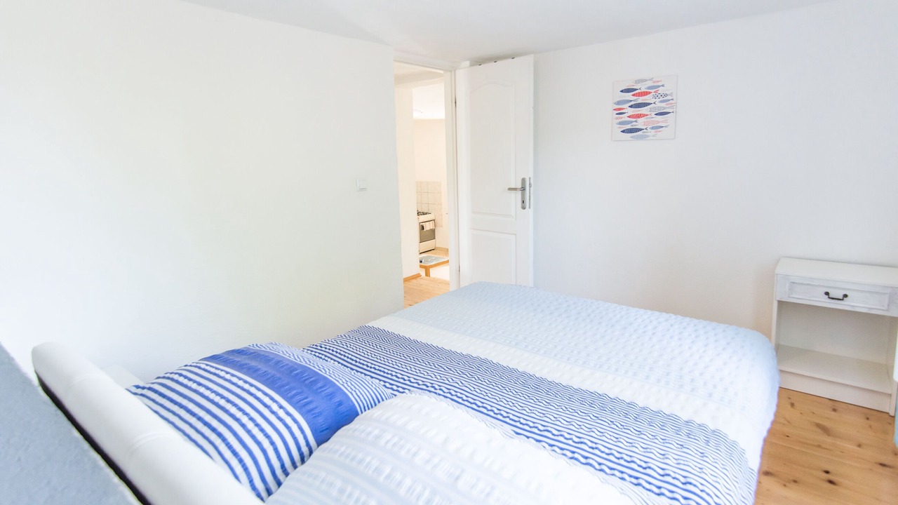 Photo of Bedroom in Tkon