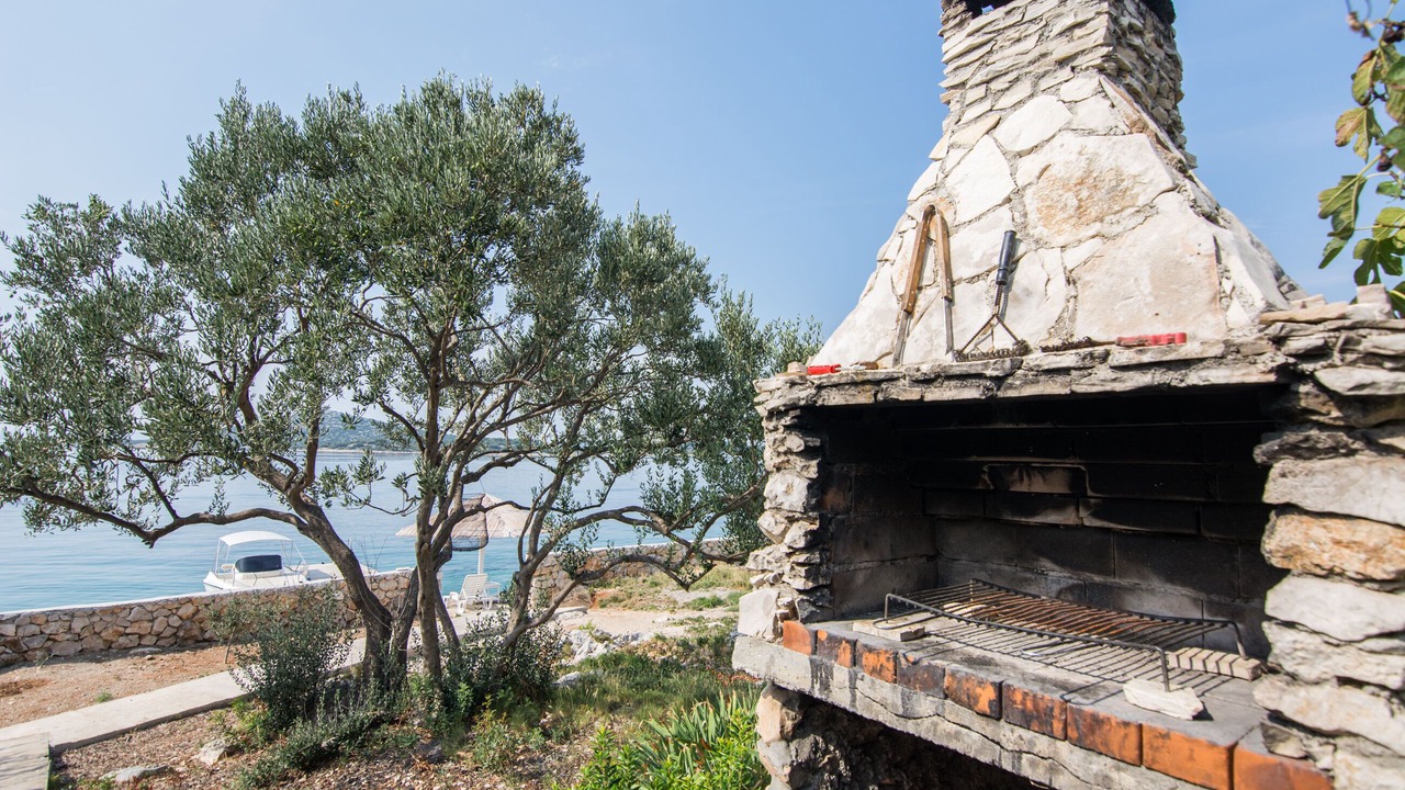 Photo of Outdoor in Tkon