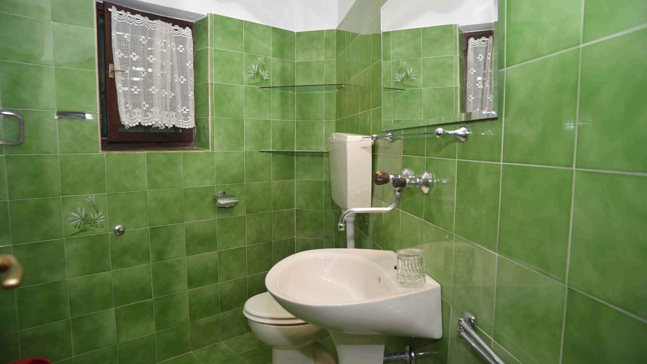 Photo of Bathroom in Kukljica