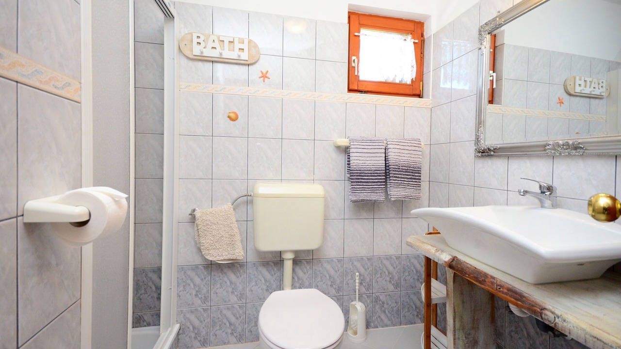 Photo of Bathroom in Ravni