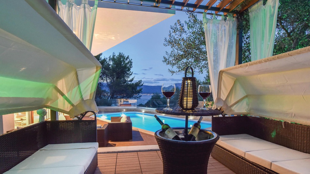 Photo of Outdoor in Slatine