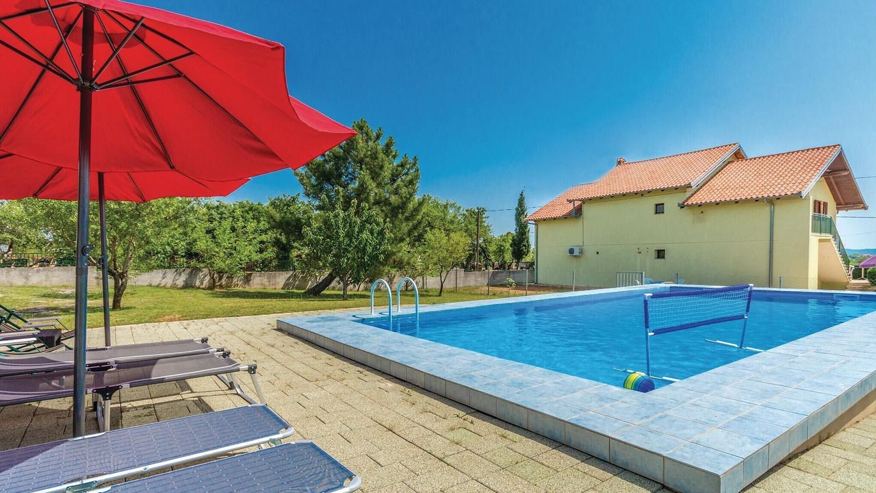 Photo of Outdoor in Lisicici