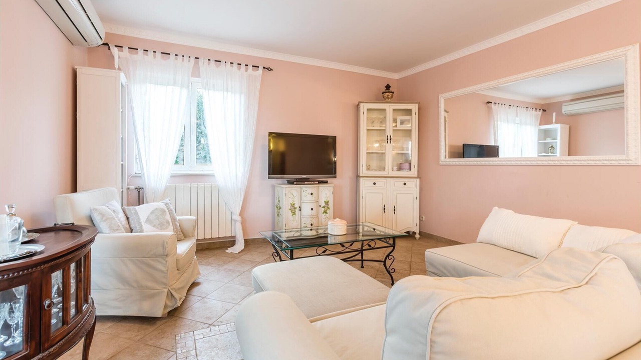 Photo of Bedroom in Rudine