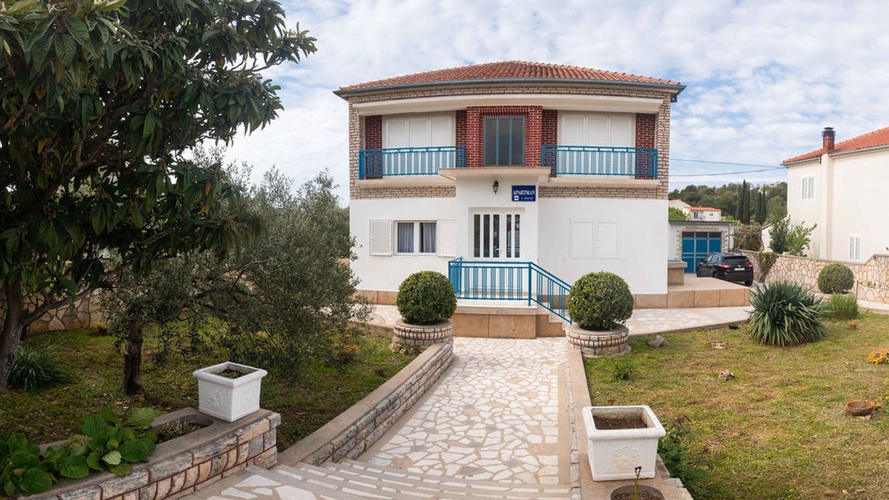 Photo of Outdoor in Jezera