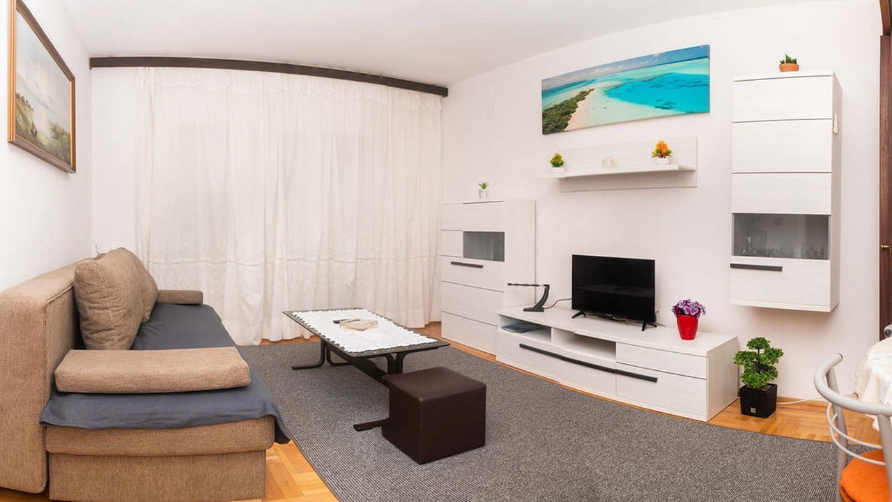Photo of Livingroom in Jezera