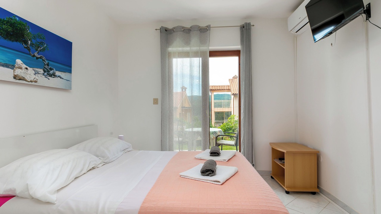 Photo of Bedroom in Rabac