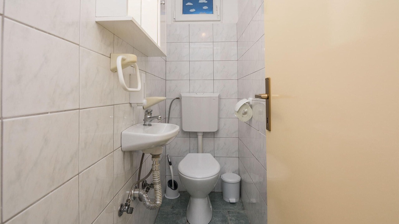 Photo of Bathroom in Vir