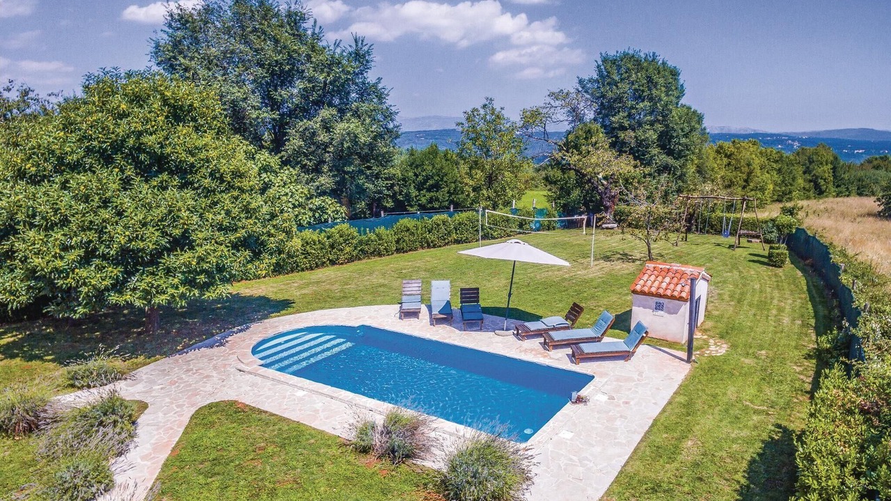 Photo of Outdoor in Juricev Kal