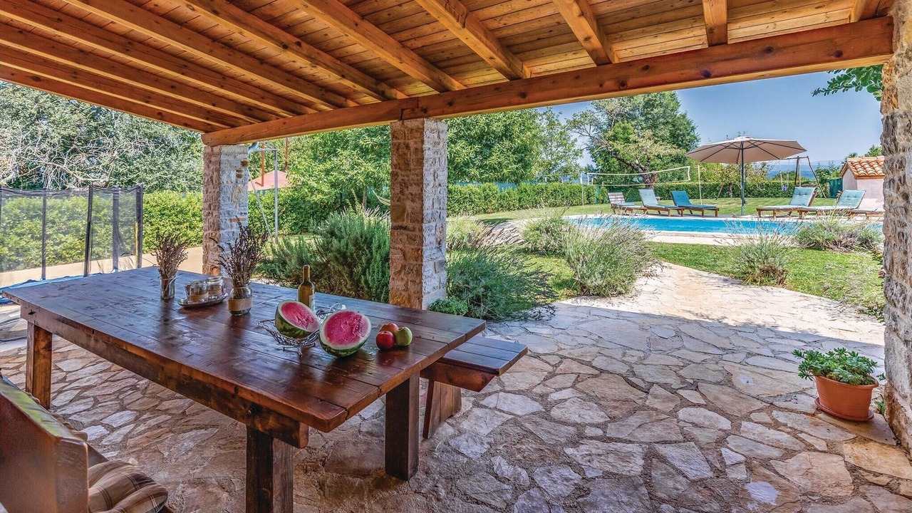 Photo of Patio Balcony in Juricev Kal