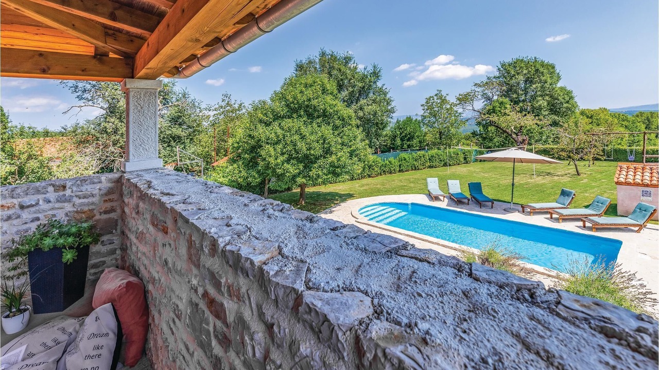 Photo of Outdoor in Juricev Kal