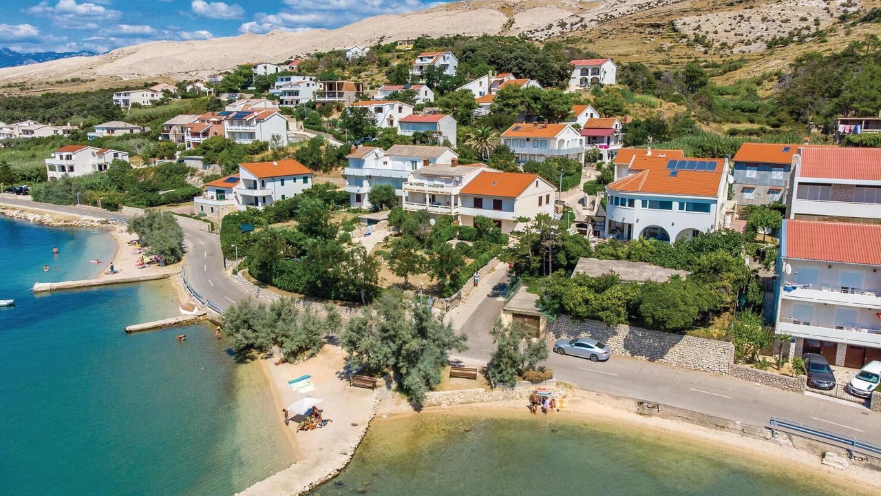 Photo of Others in Pag