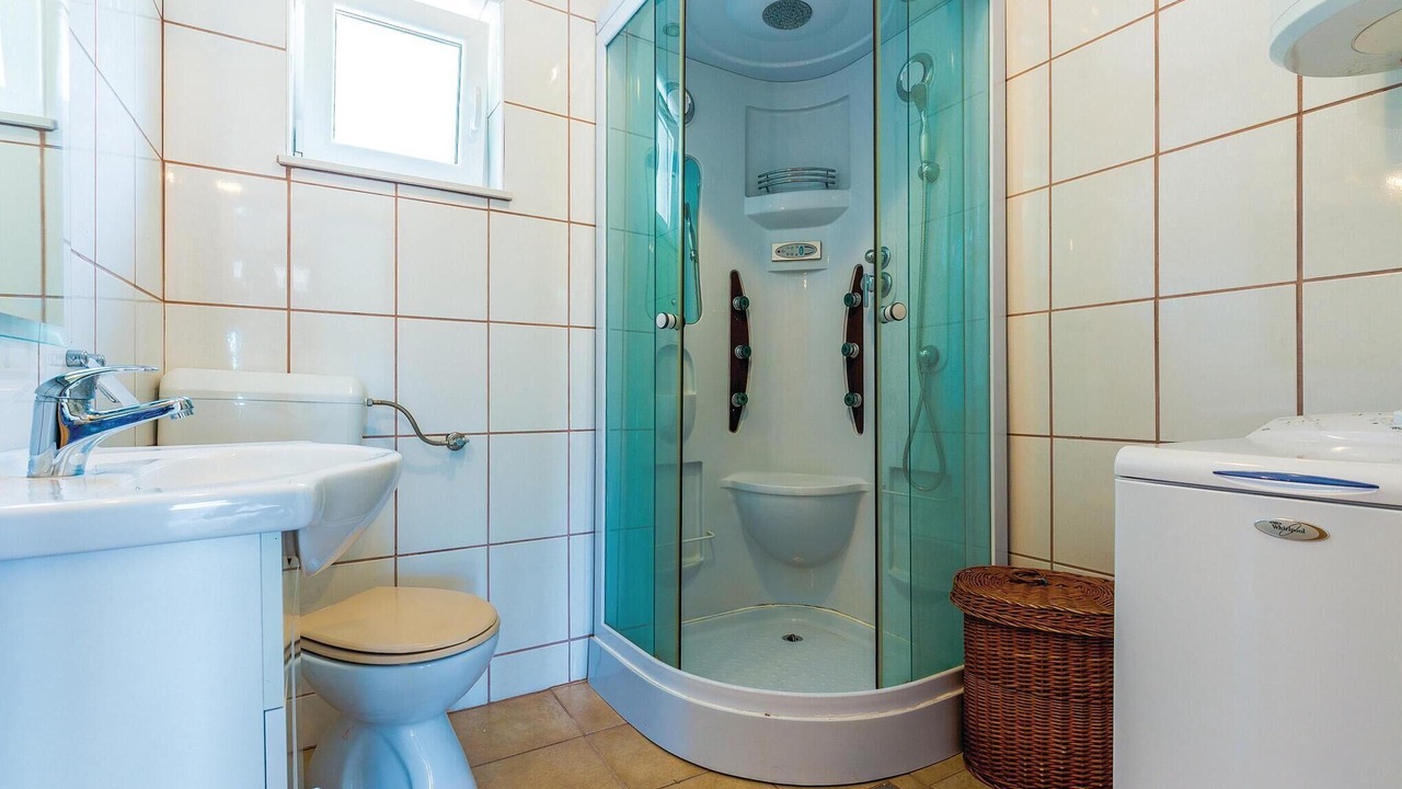 Photo of Bathroom in Grizane