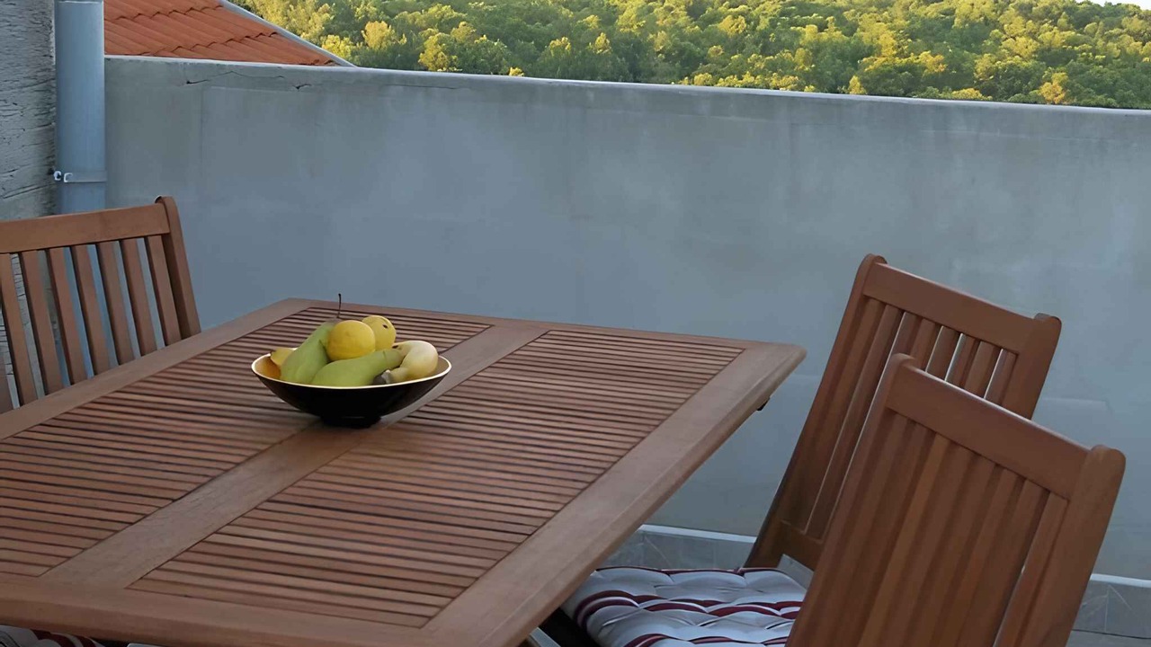 Photo of Outdoor in Cove Murtar