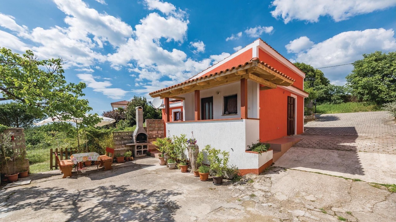 Photo of Outdoor in Musalez