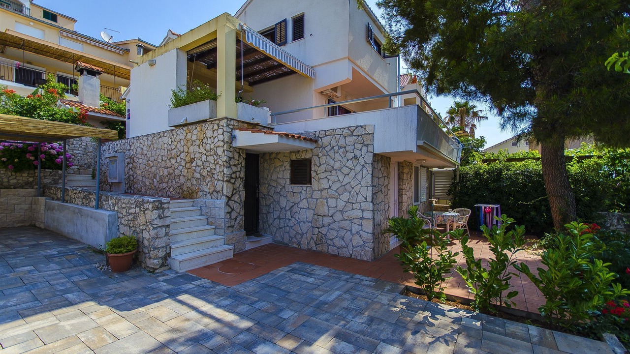 Photo of Outdoor in Okrug Gornji