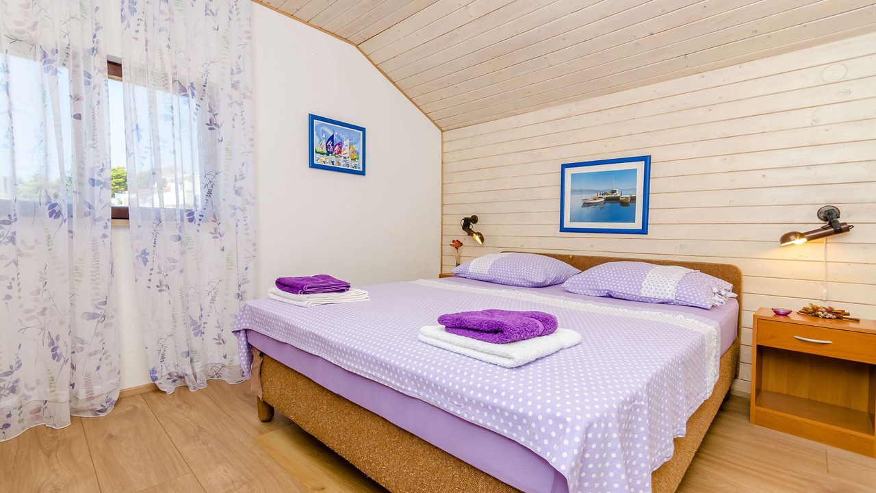 Photo of Bedroom in Okrug Gornji