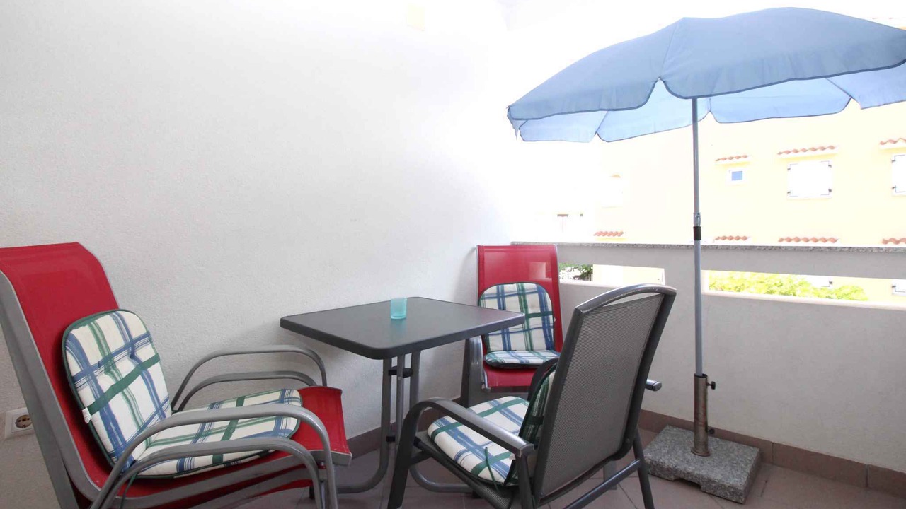 Photo of Patio Balcony in Baska