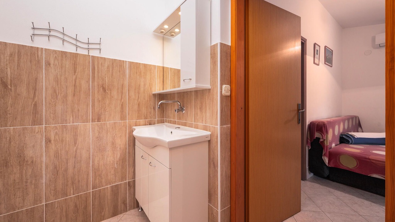 Photo of Bathroom in Sisan