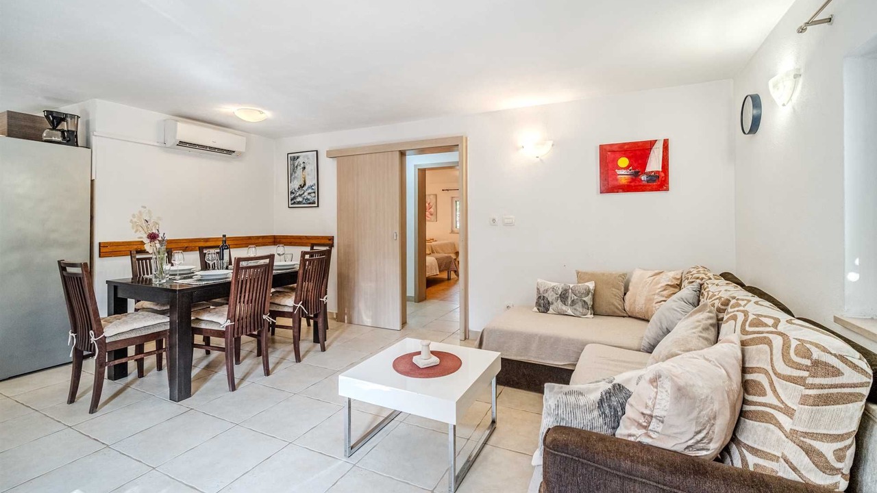 Photo of Livingroom in Cove Osibova (Milna)
