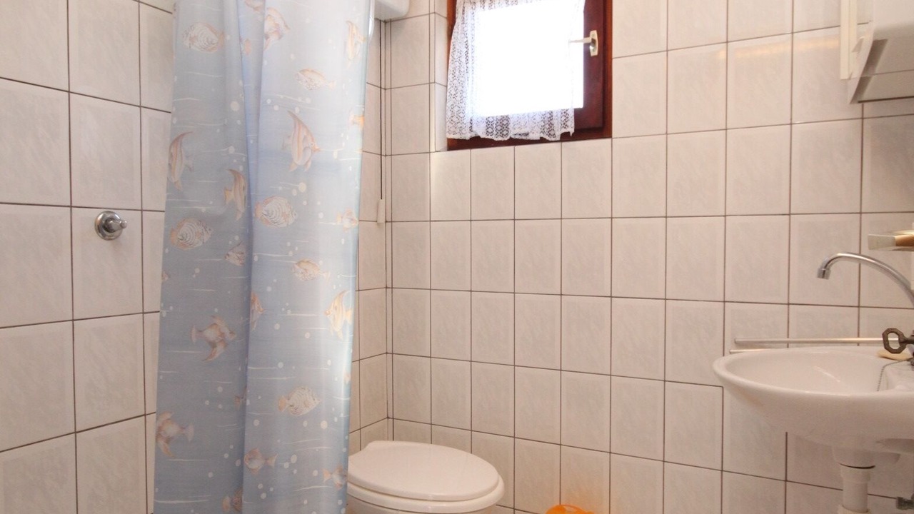 Photo of Bathroom in Kali