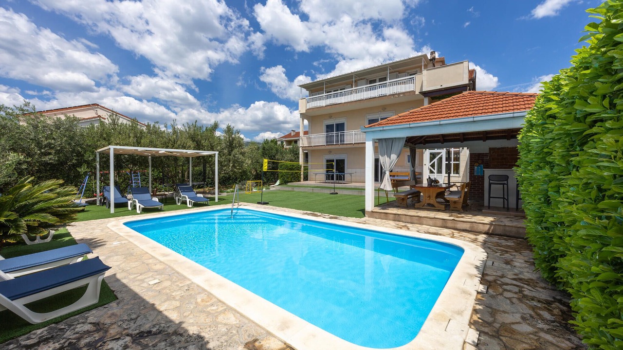 Photo of Outdoor in Kastel Luksic