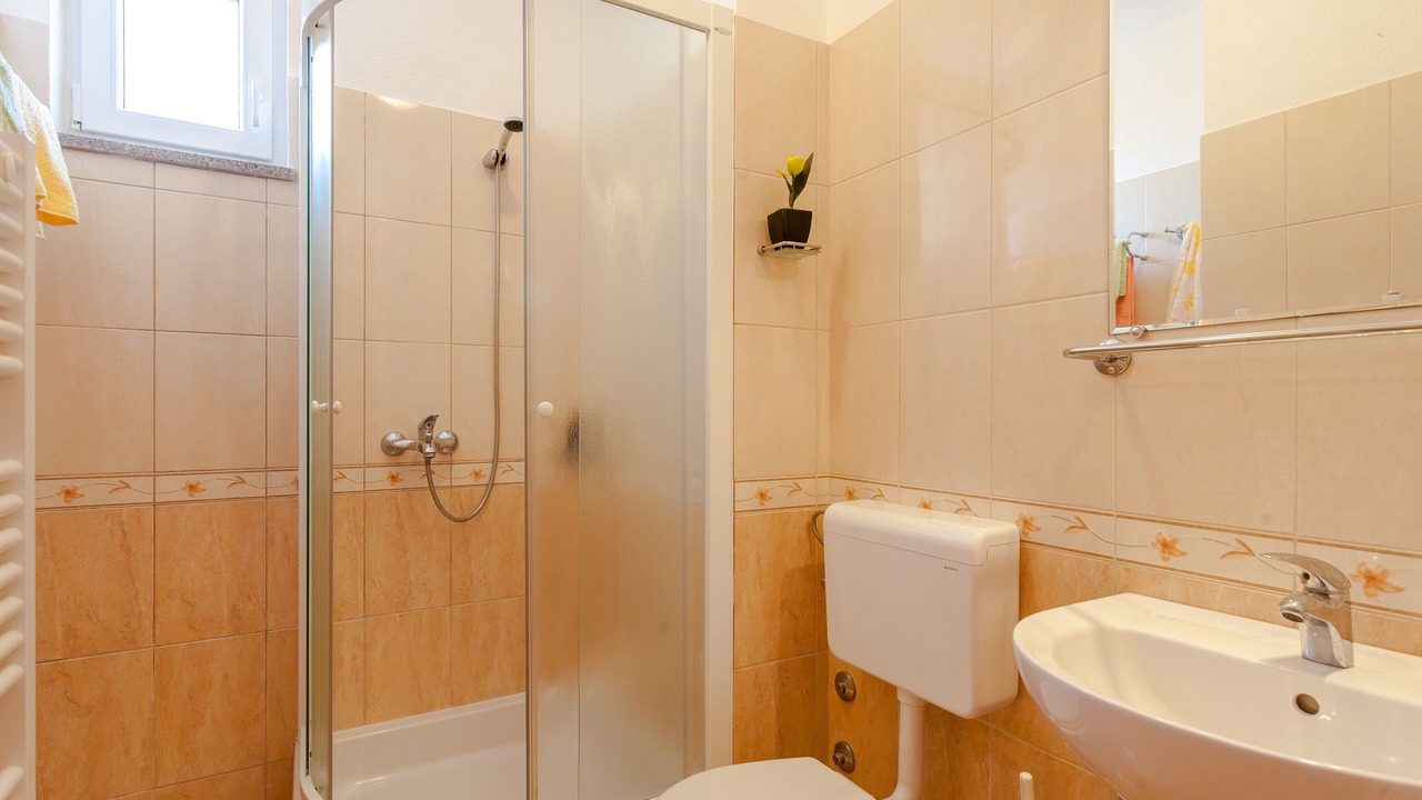Photo of Bathroom in Brela