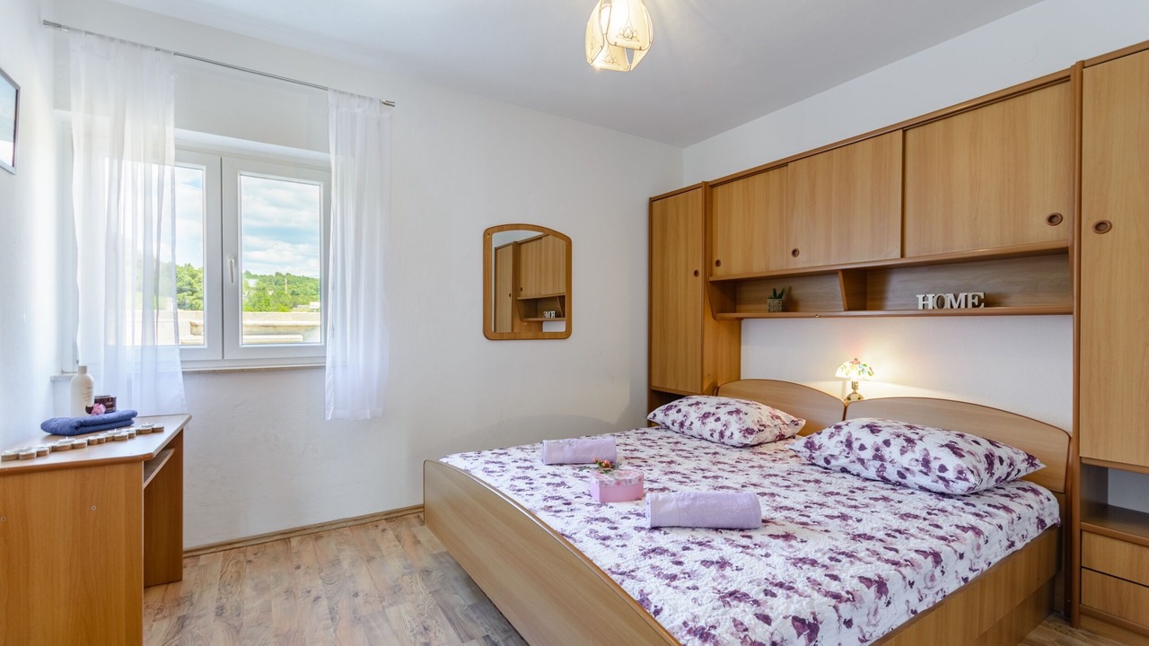 Photo of Bedroom in Sumartin
