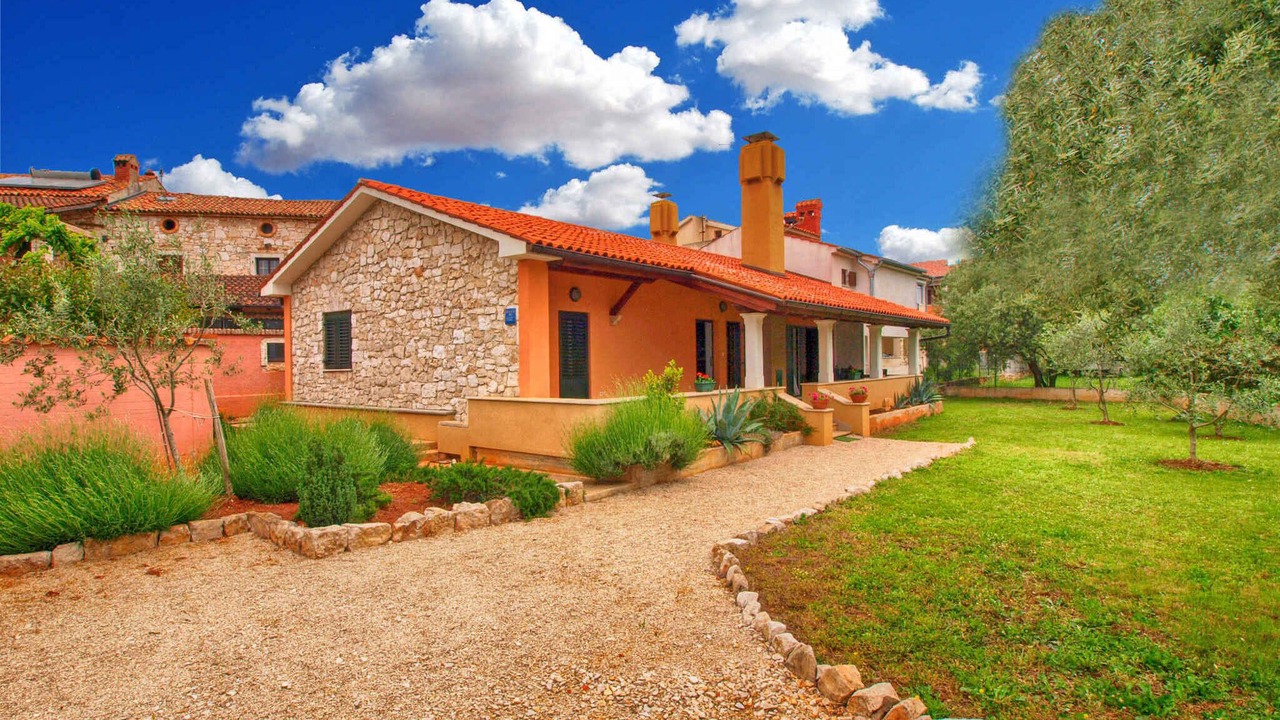 Photo of Outdoor in Gulici
