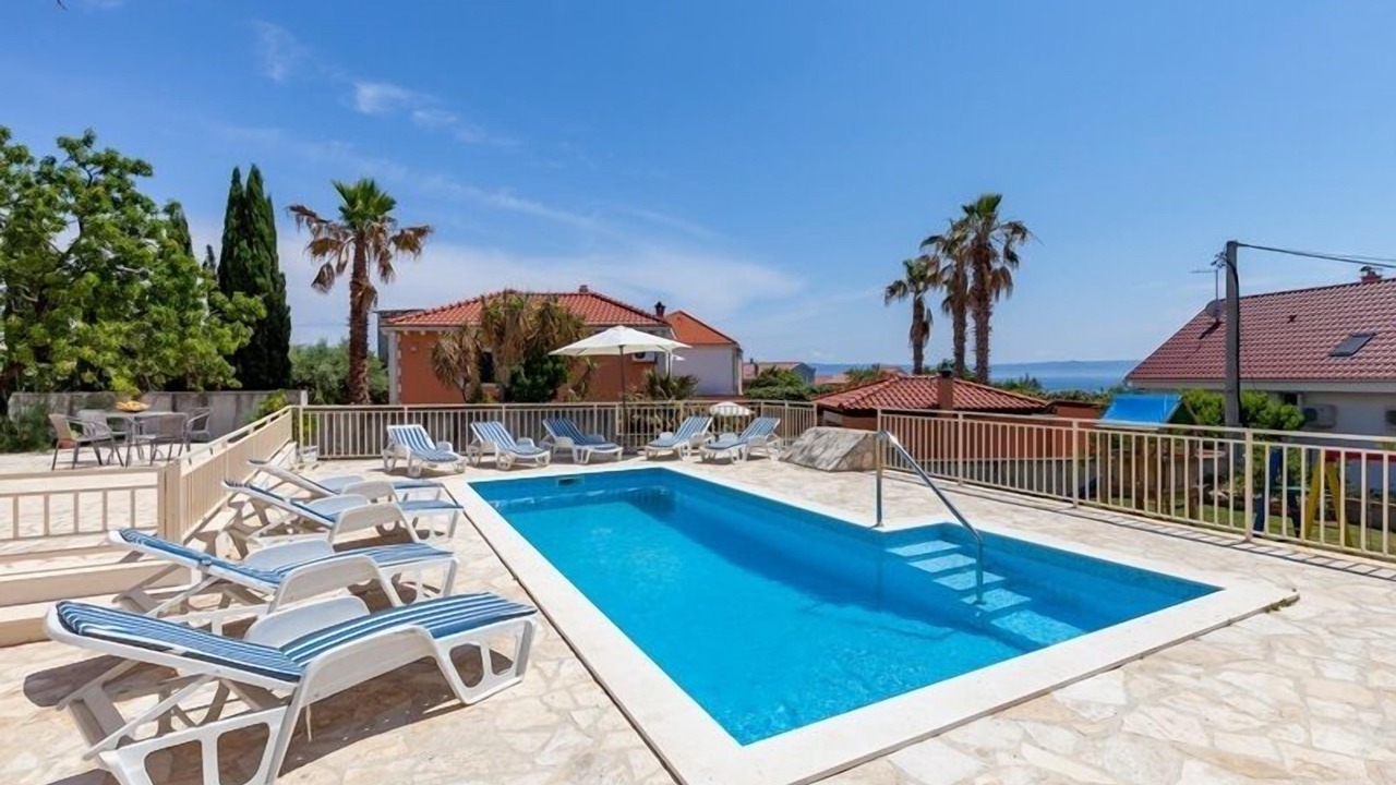 Photo of Outdoor in Sumartin