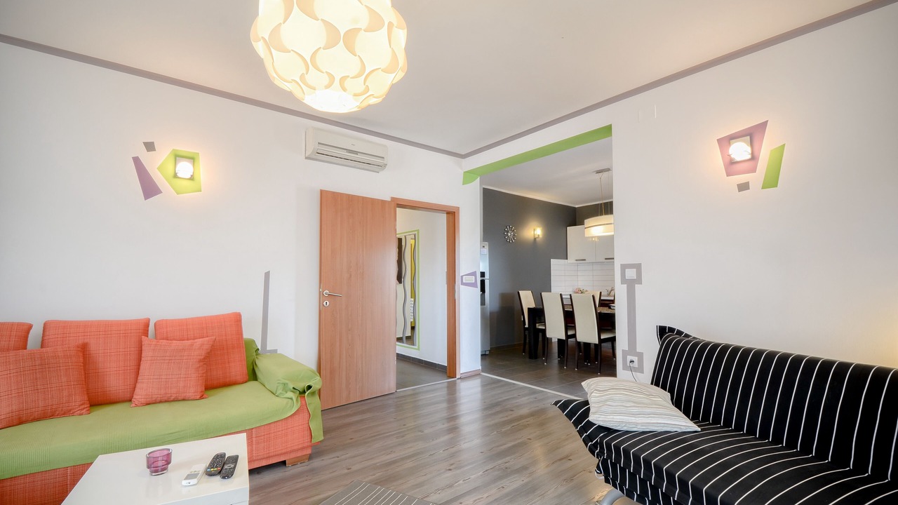 Photo of Livingroom in Skatari