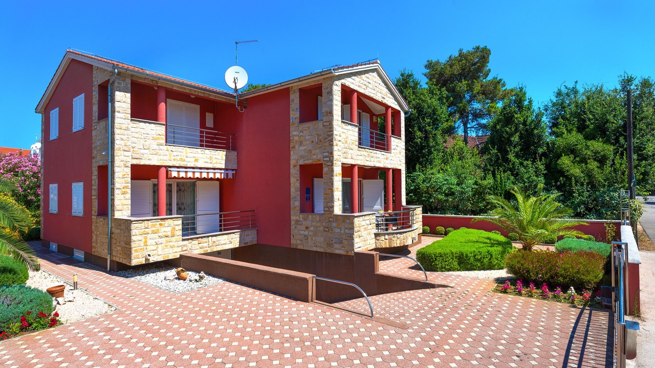 Photo of Outdoor in Srima