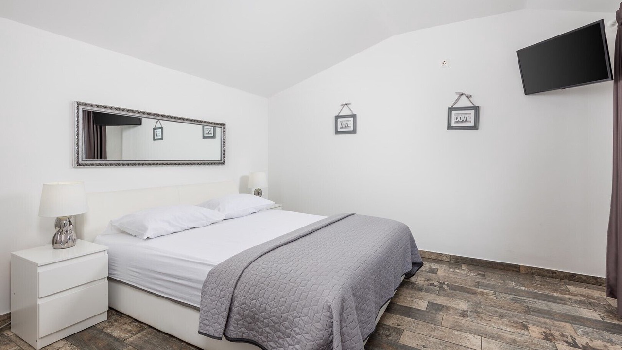 Photo of Bedroom in Sveta Jelena