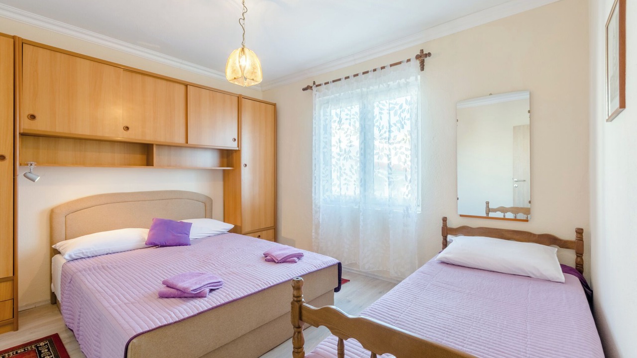 Photo of Bedroom in Okrug Gornji