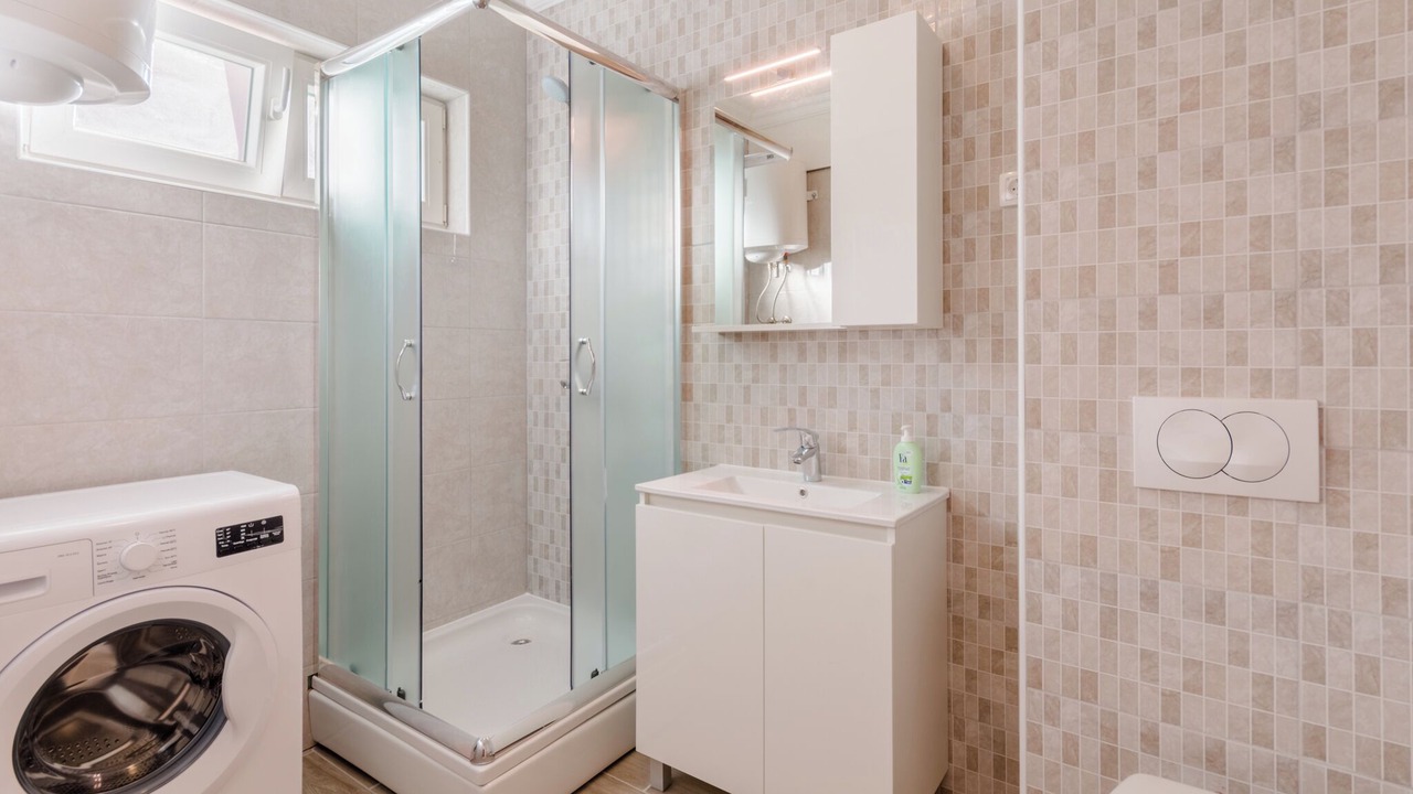 Photo of Bathroom in Okrug Gornji
