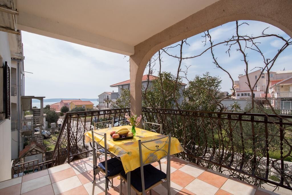 Photo of Patio Balcony in Okrug Gornji