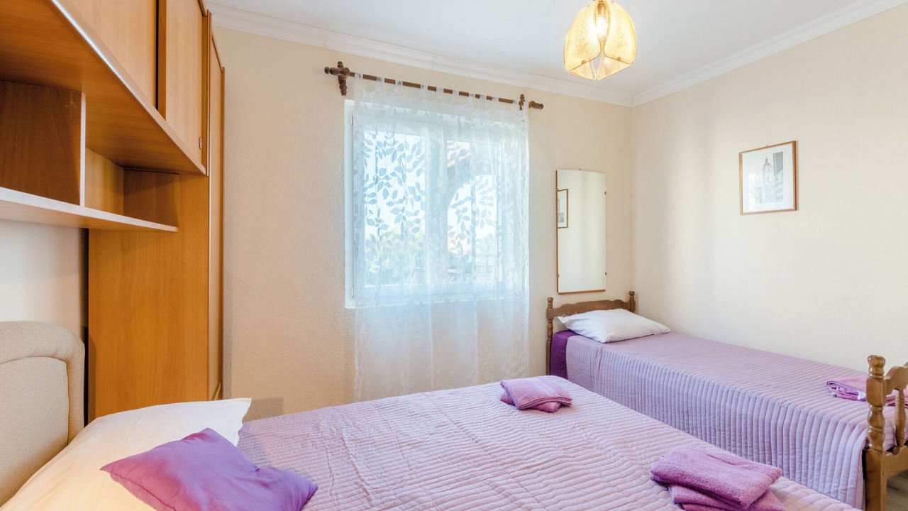 Photo of Bedroom in Okrug Gornji
