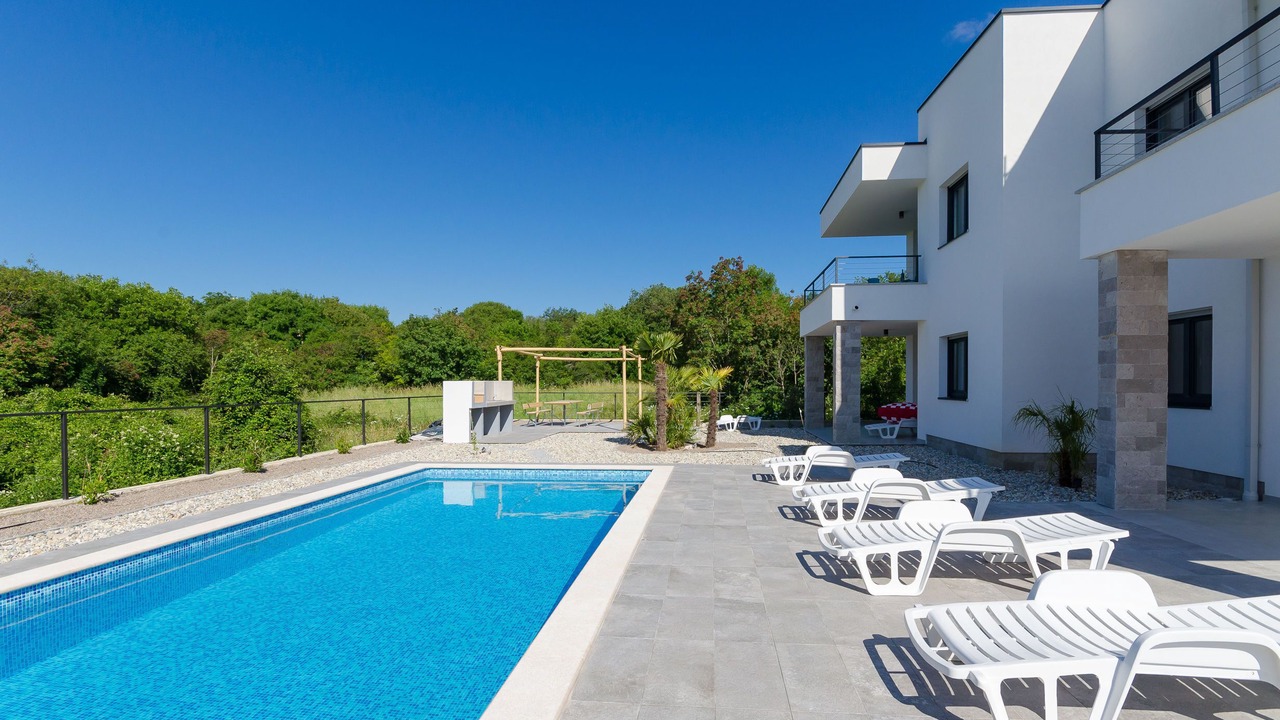 Photo of Outdoor in Linardici