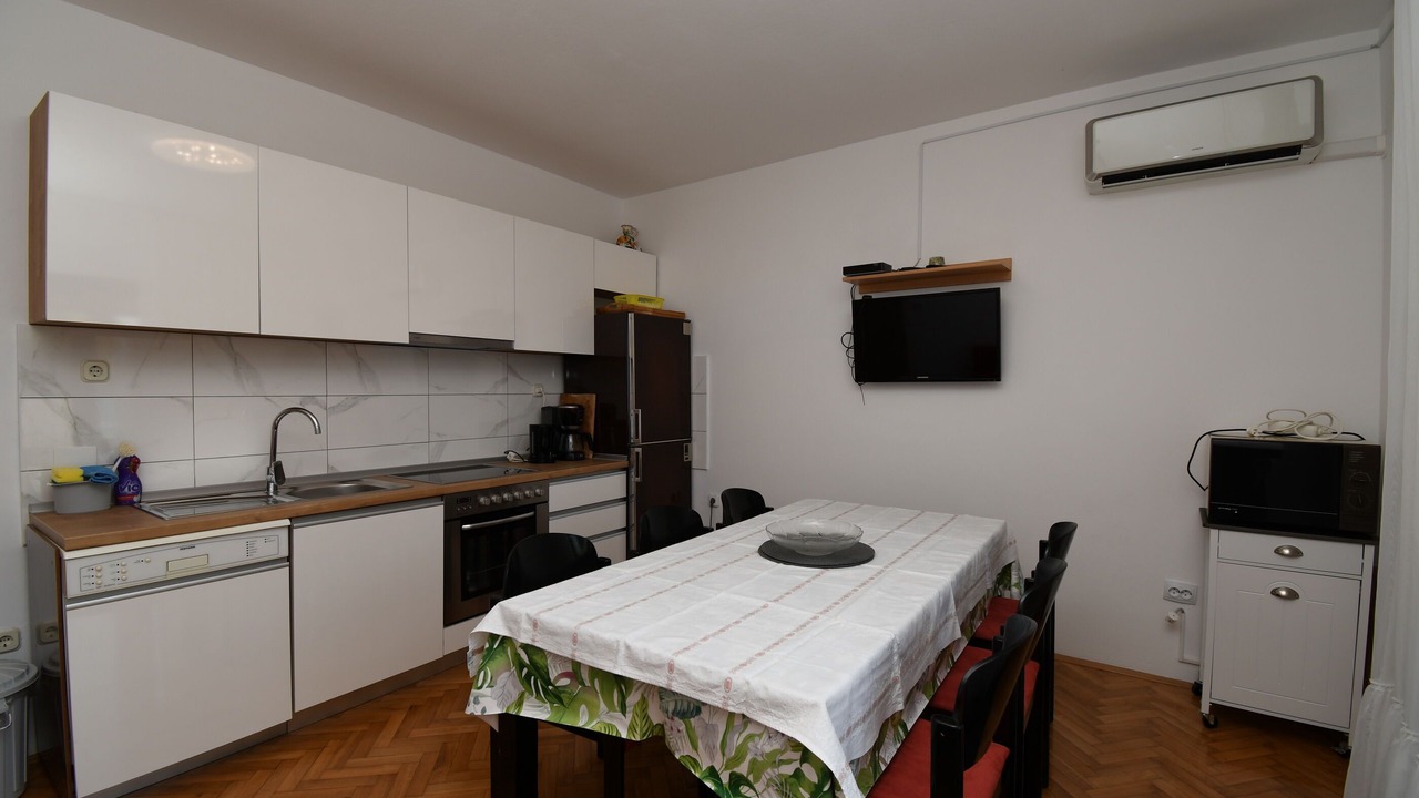 Photo of Kitchen in Arbanija