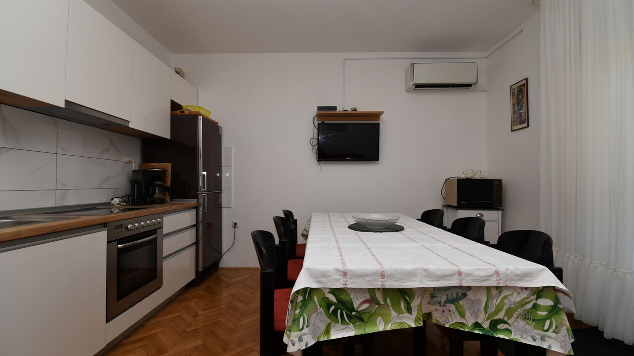 Photo of Kitchen in Arbanija