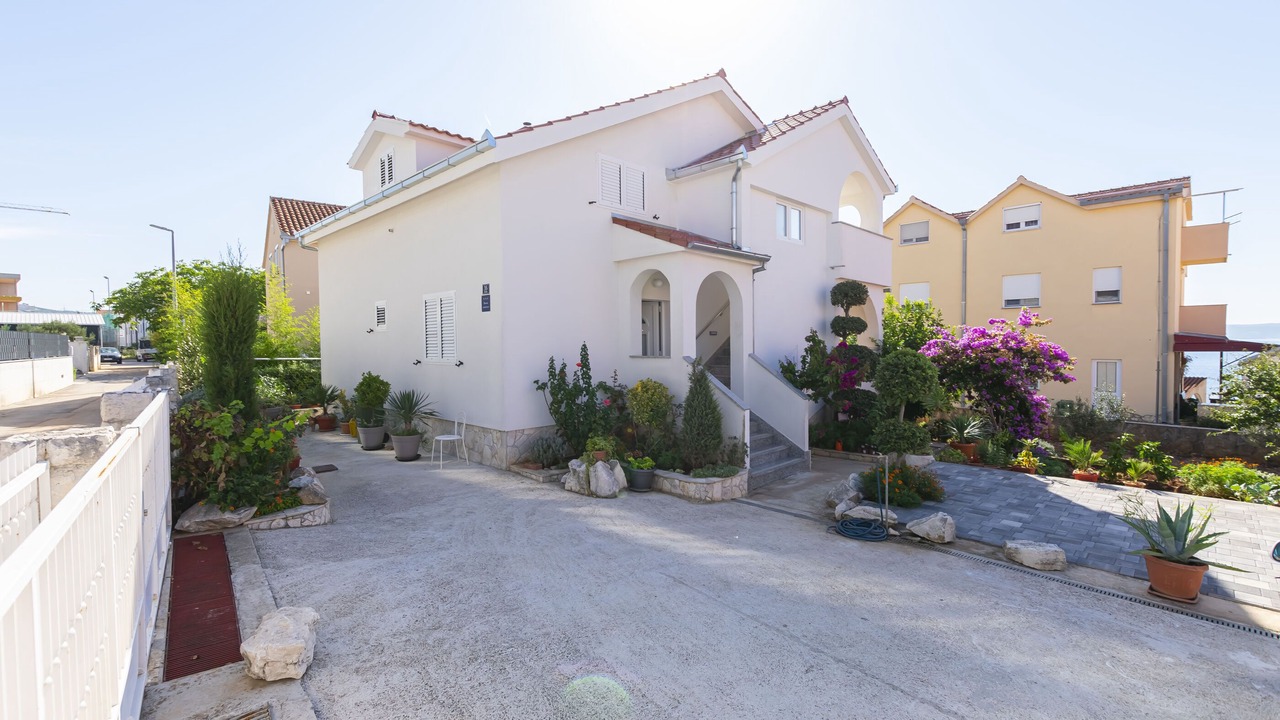 Photo of Outdoor in Okrug Gornji