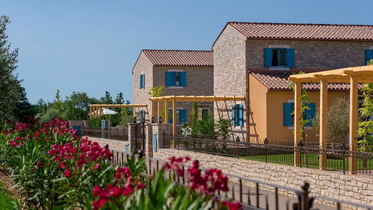 Photo of Outdoor in Vardica
