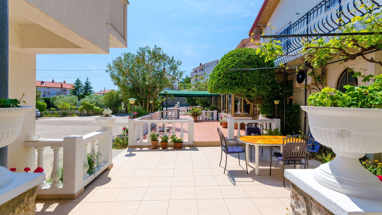 Photo of Outdoor in Palit