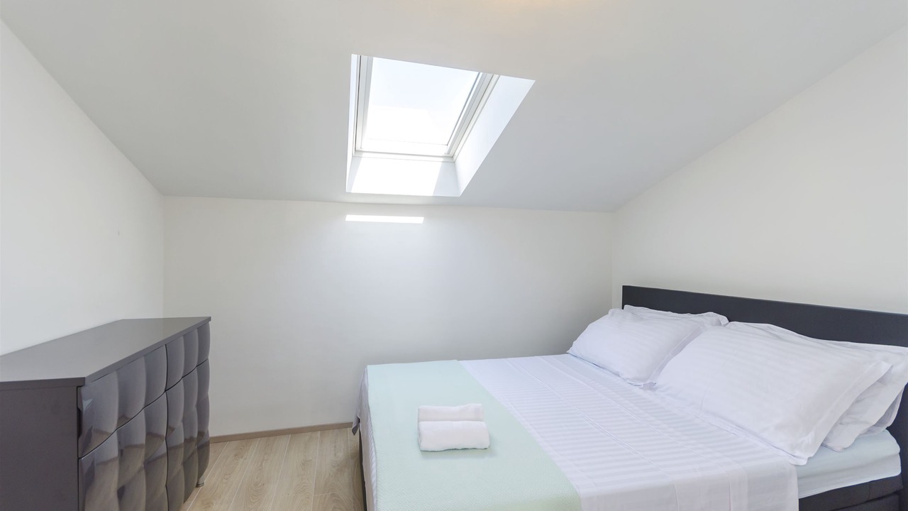 Photo of Bedroom in Srima