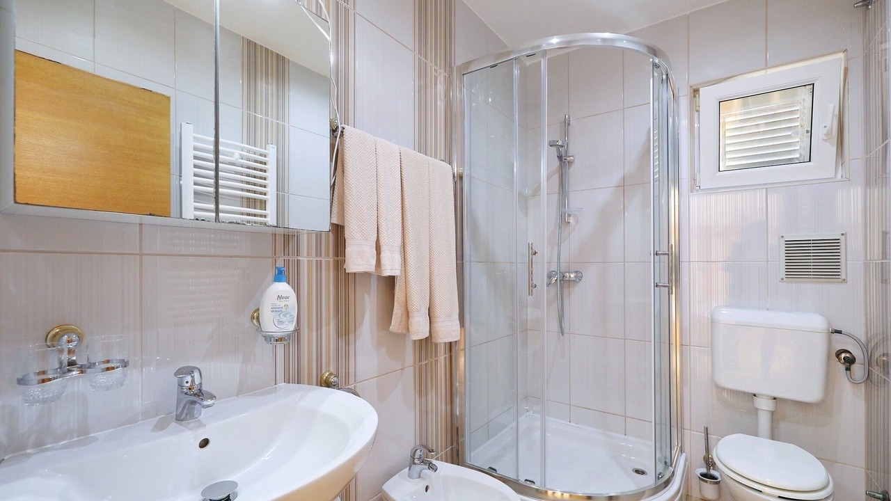 Photo of Bathroom in Sukosan